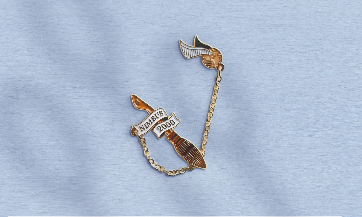 [Magic & More] Enamel Pin - Magic Broom