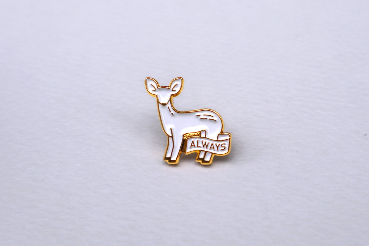 [Magic & More] Enamel Pin - Deer